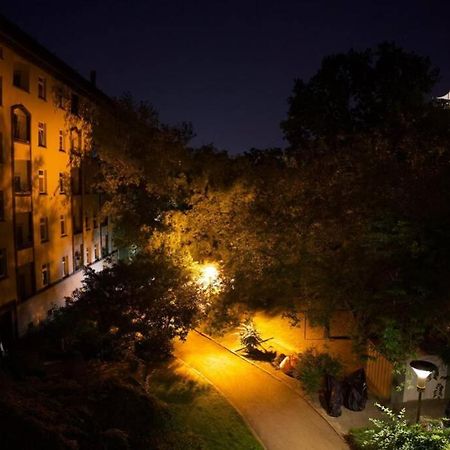 Die Kleine „Louise“ In Der Neustadt Mit Tiefgarage Δρέσδη Εξωτερικό φωτογραφία