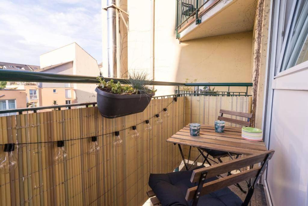 Die Kleine „Louise“ In Der Neustadt Mit Tiefgarage Δρέσδη Εξωτερικό φωτογραφία